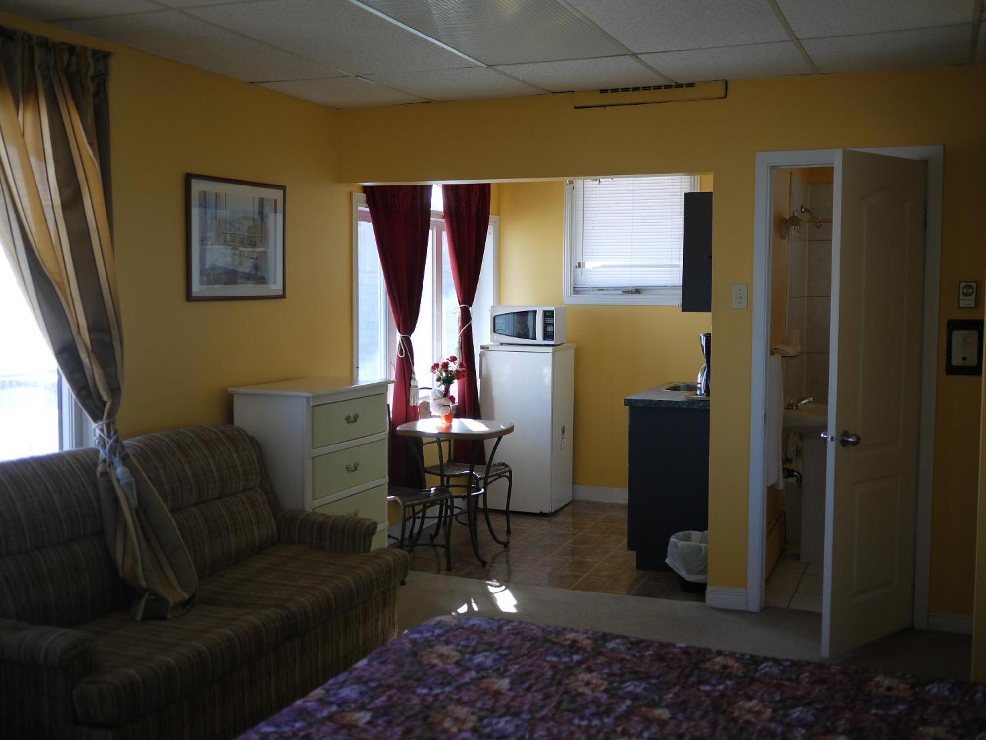 Motel Rive Du Lac Saint-Zotique Exterior photo